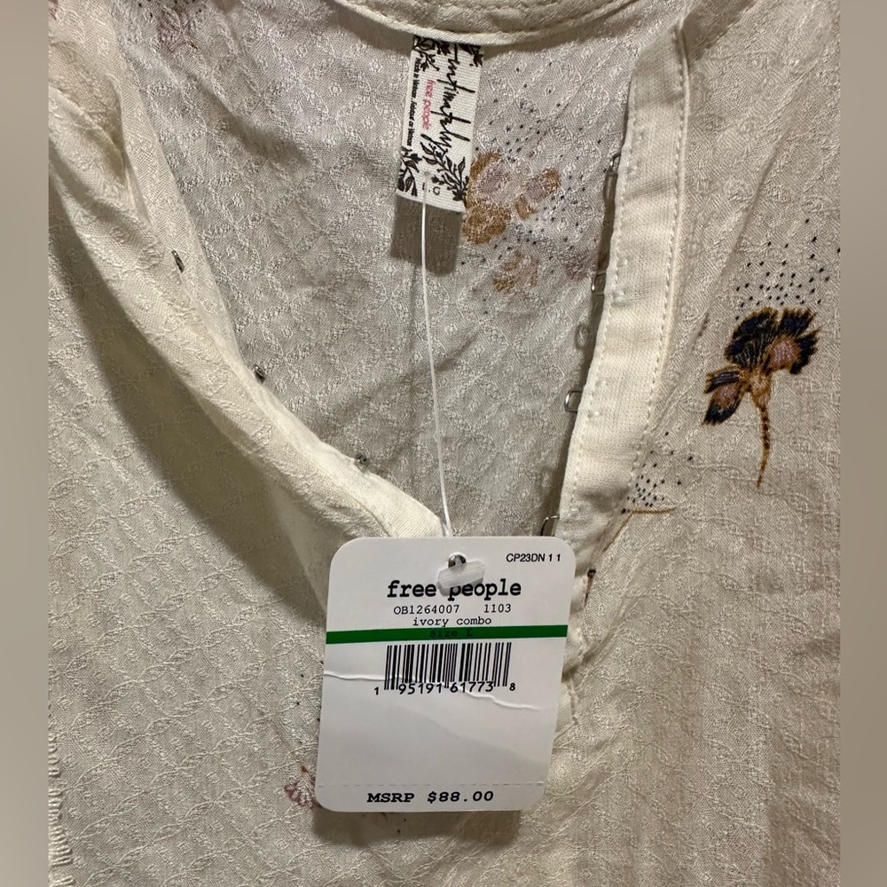 NWT Free People Give A Little Mini Slip Dress With Lace Inserts in Ditsy Print - Picture 6 of 6